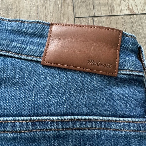 Madewell Skinny Jeans Mid Rise Size 33 - Picture 4 of 7